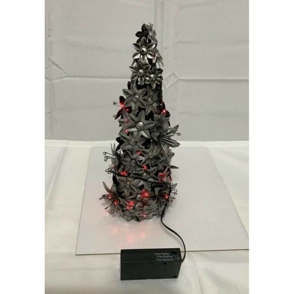 Unbranded Other - 𝅺13” decorative silver Christmas Tree with Red lights battery powered